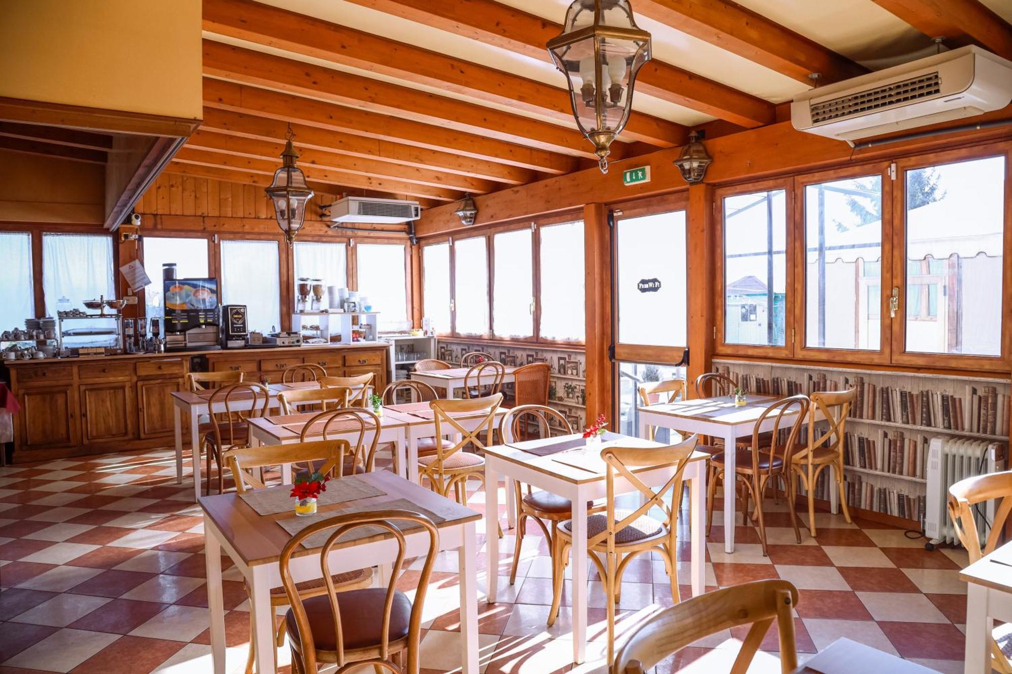 Hotel Villa Sara Mestre Ngoại thất bức ảnh