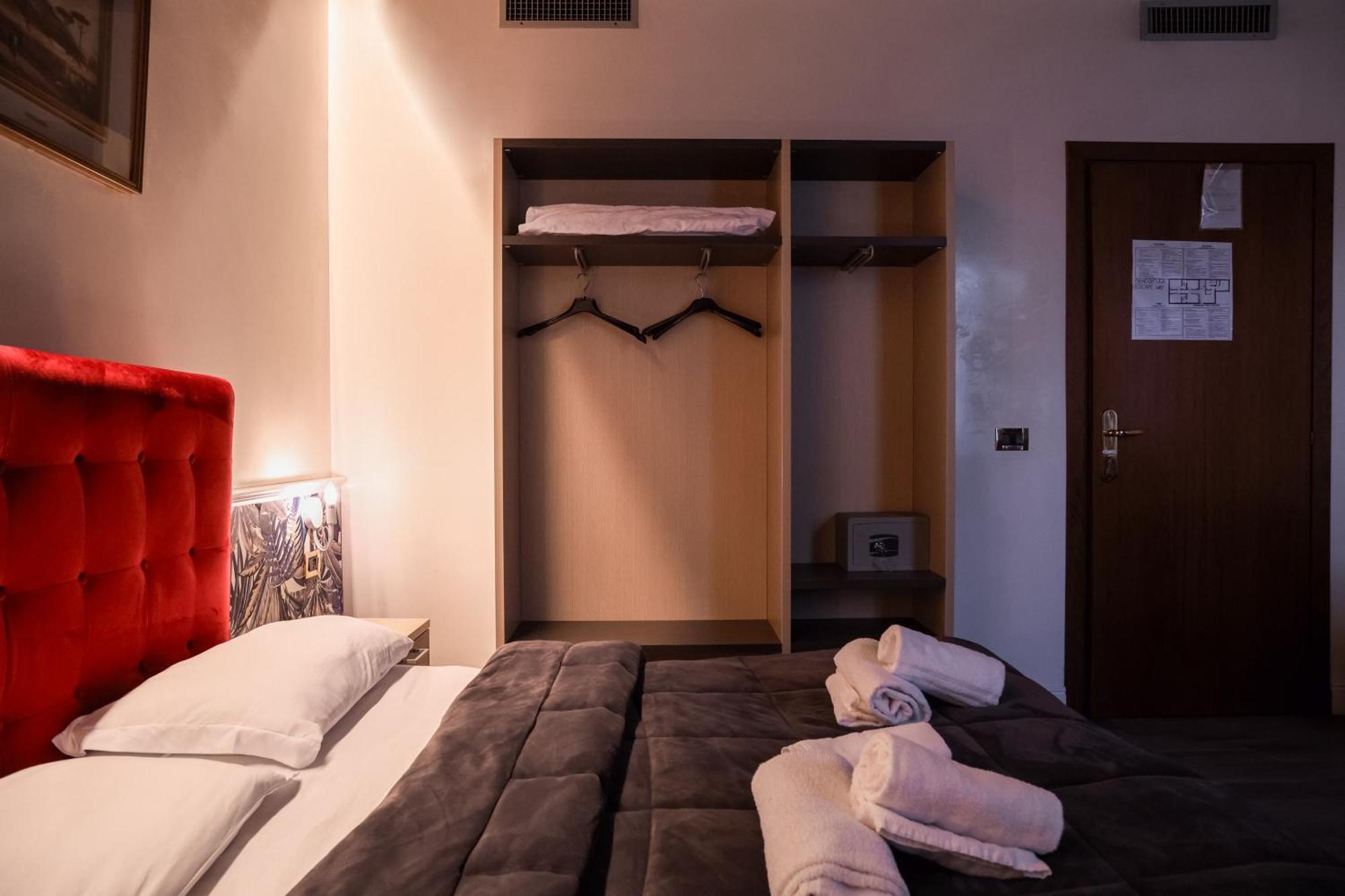 Hotel Villa Sara Mestre Ngoại thất bức ảnh