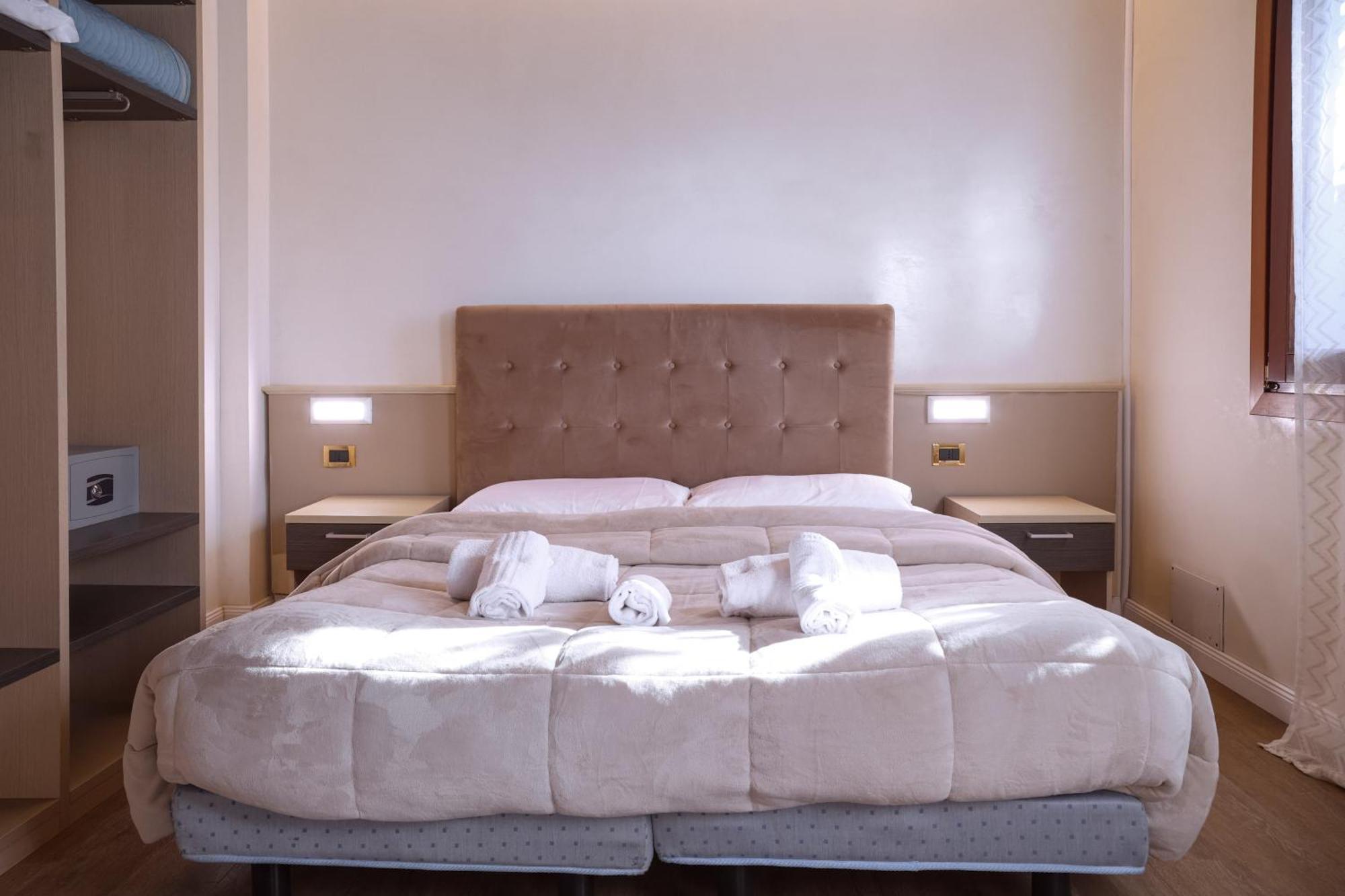 Hotel Villa Sara Mestre Ngoại thất bức ảnh