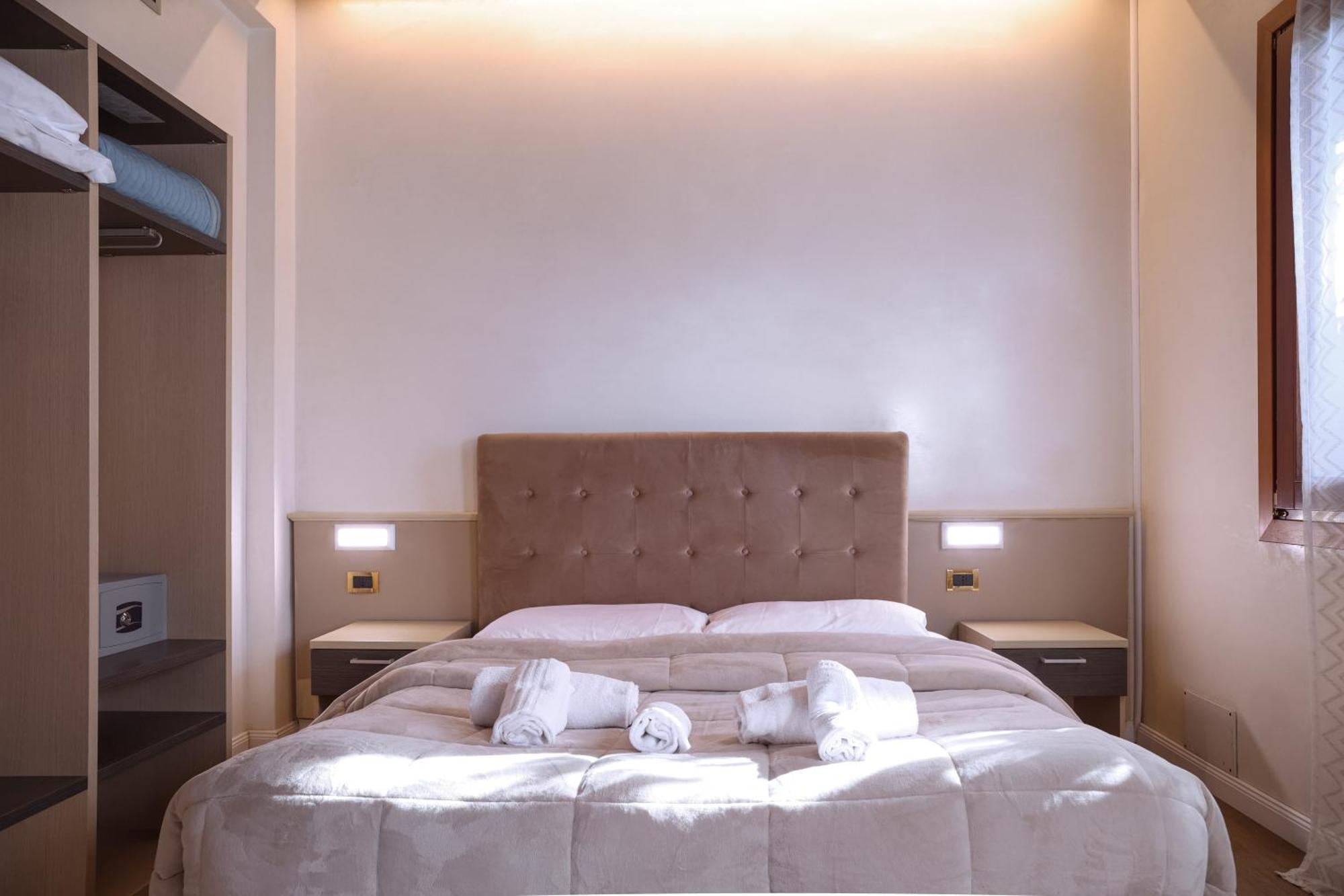 Hotel Villa Sara Mestre Ngoại thất bức ảnh