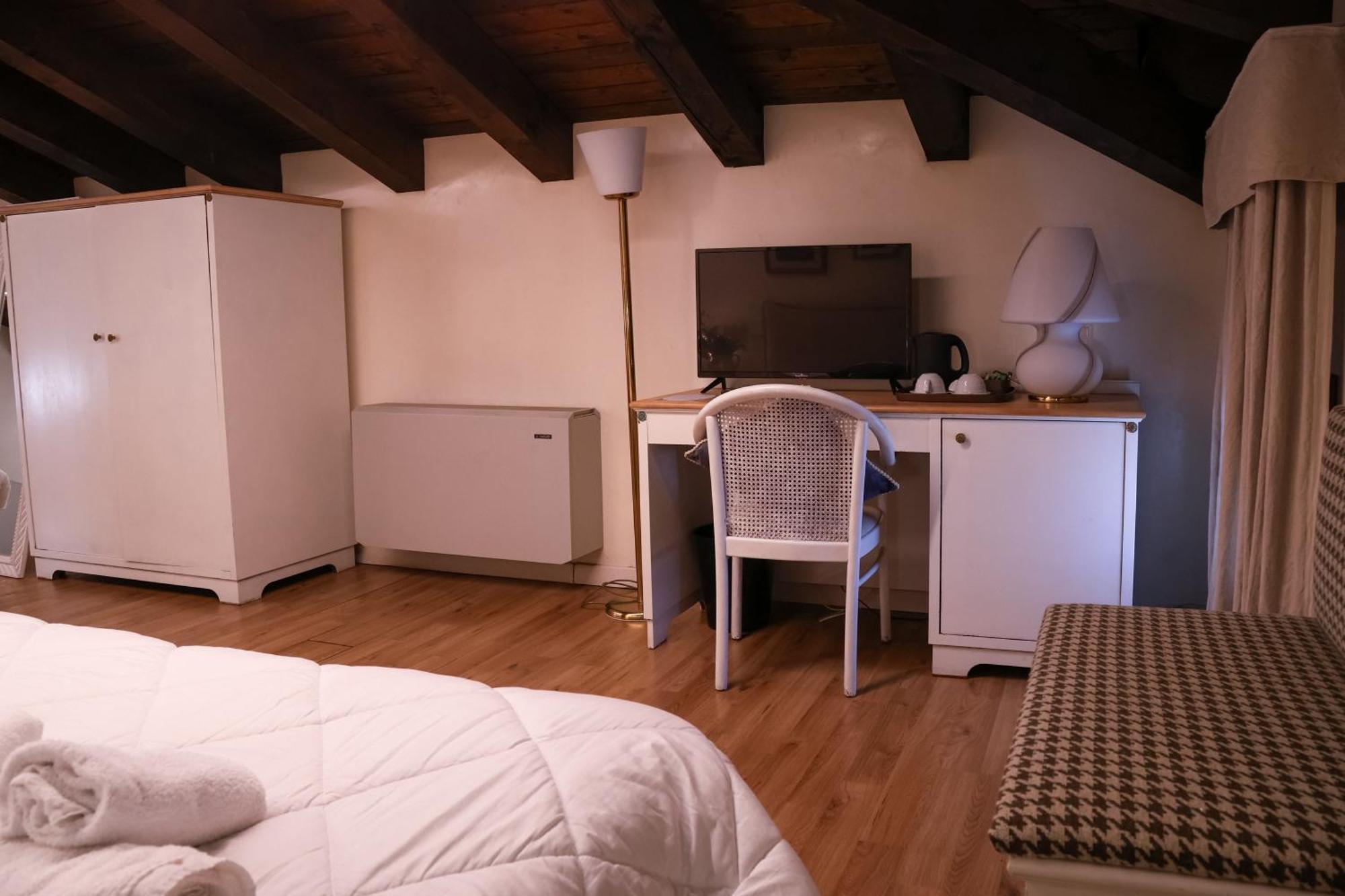Hotel Villa Sara Mestre Ngoại thất bức ảnh